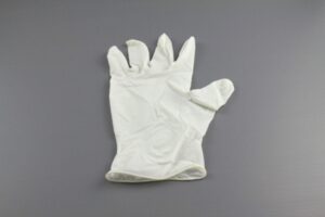 Read more about the article Challenges Facing the Glove Manufacturing Industry