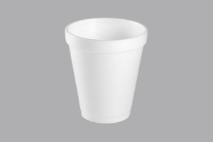 Read more about the article The Hidden Benefits of Foam Cups: Why Restaurants and Cafes Still Prefer Them